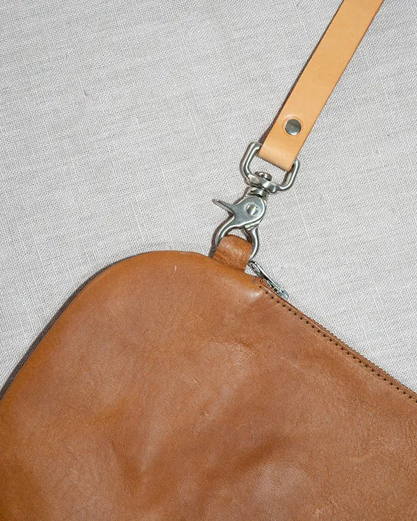 Barkened Pegwell Shoulder Bag