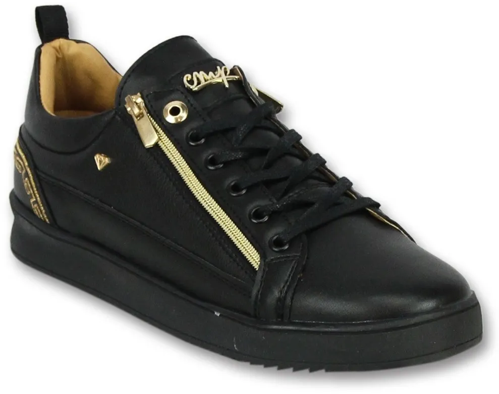 Black Cesar Men's Low Top Sneaker