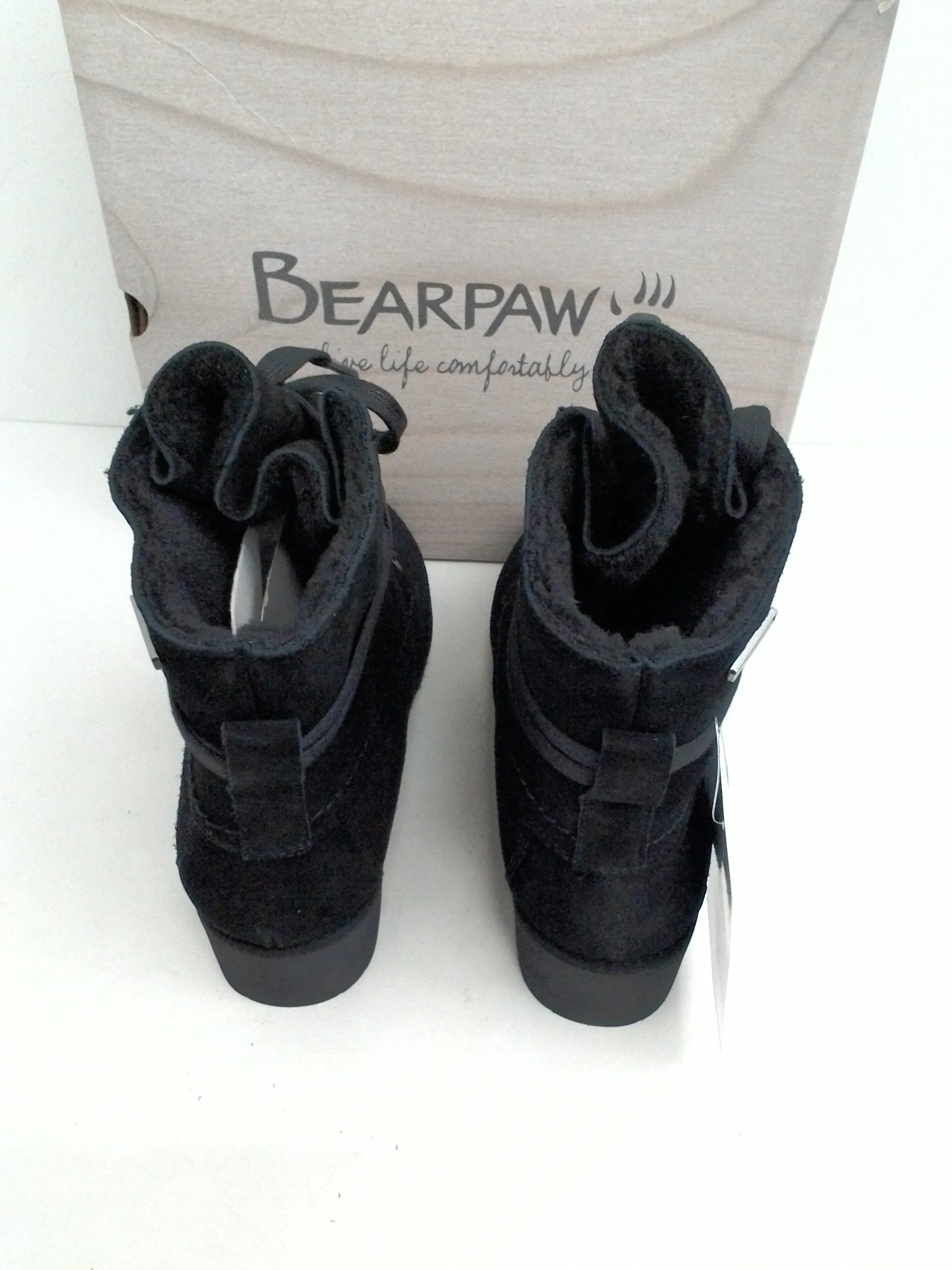 Black Suede Bearpaw Women's Harmony Boots, Size 8M.