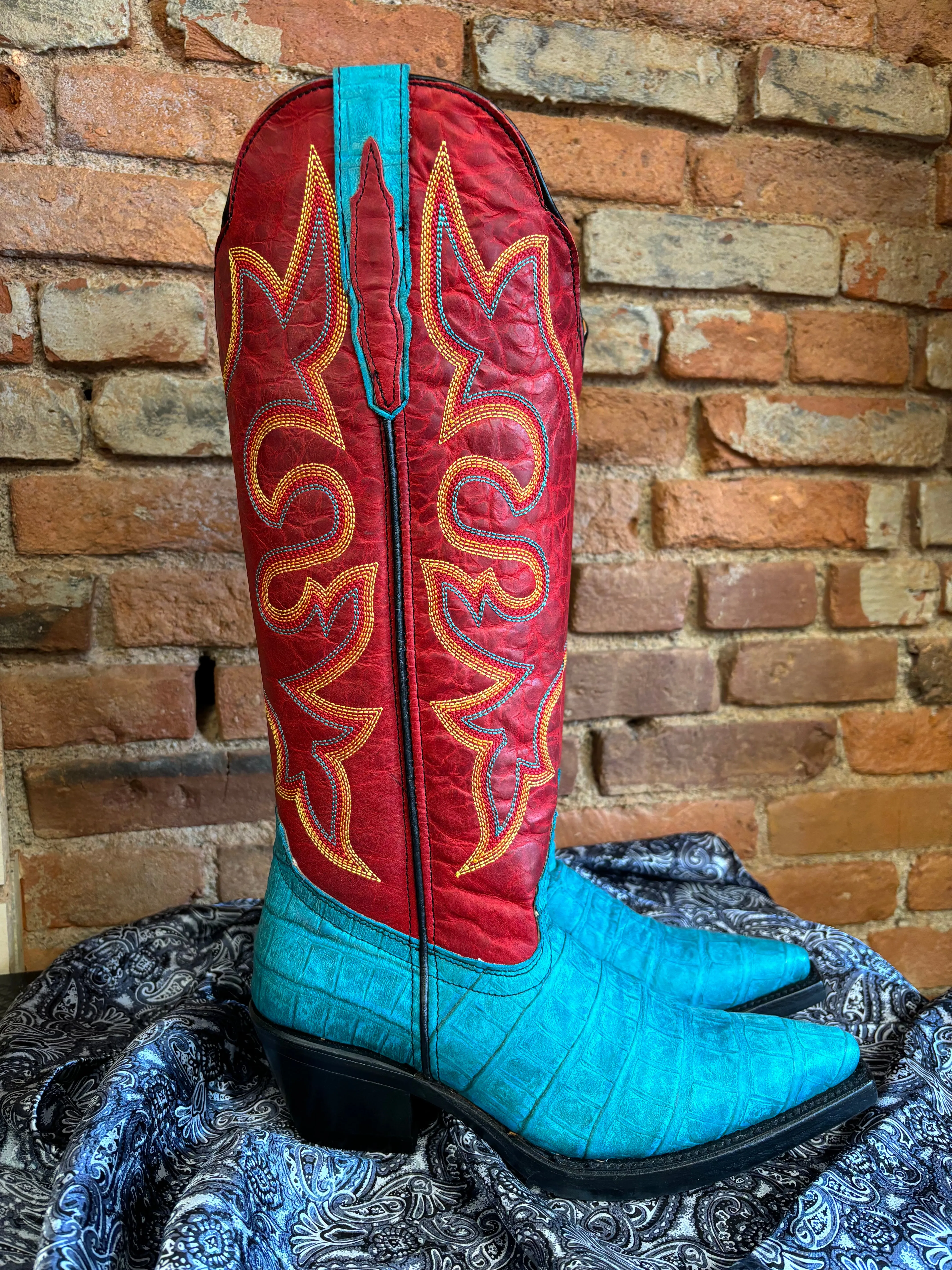 Dingo Women's Red & Turquoise Caiman Print Snip Toe Cowgirl Boots