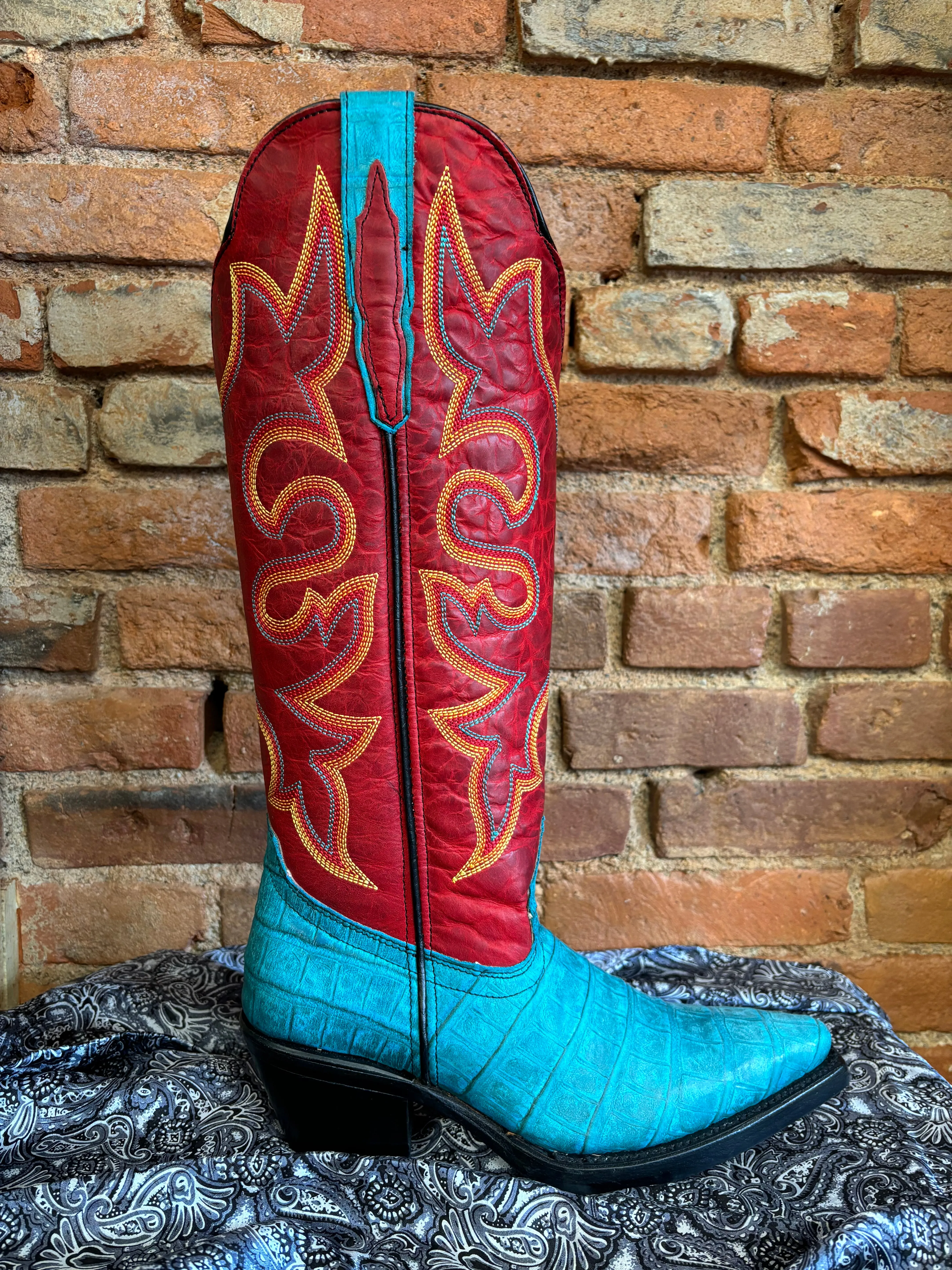 Dingo Women's Red & Turquoise Caiman Print Snip Toe Cowgirl Boots