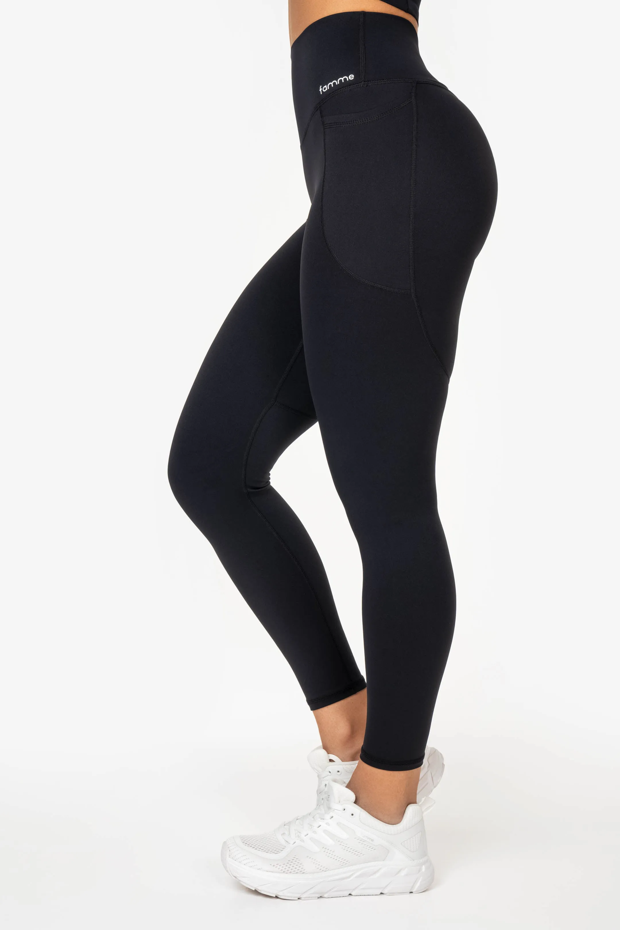 Durable Black Pocket Leggings