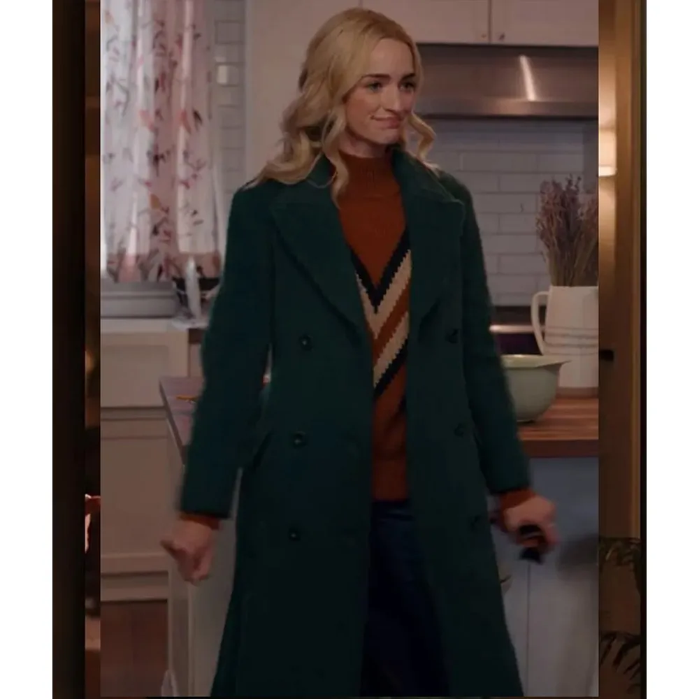 Brianne Howey Green Coat from Ginny & Georgia