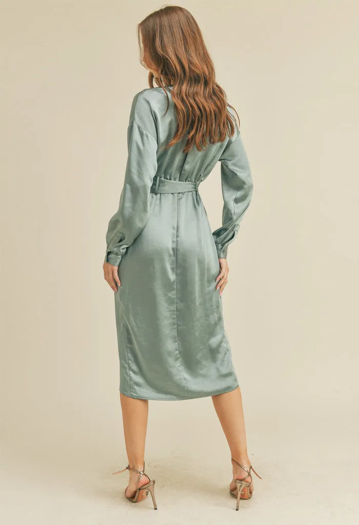 Green Knee-Length Dress