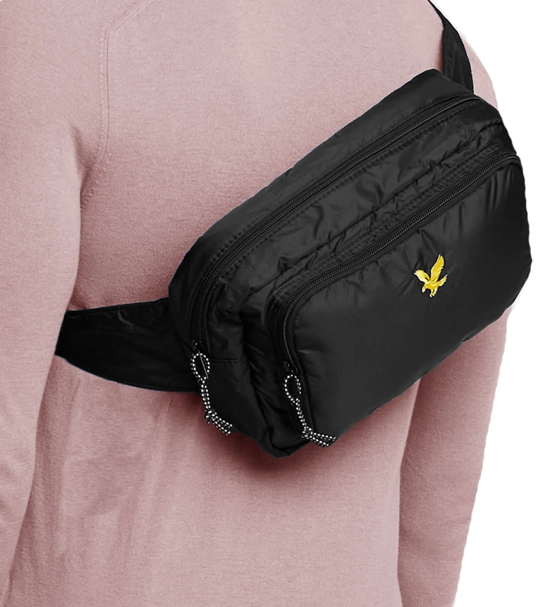 Lyle & Scott Wadded Side Bag in True Black