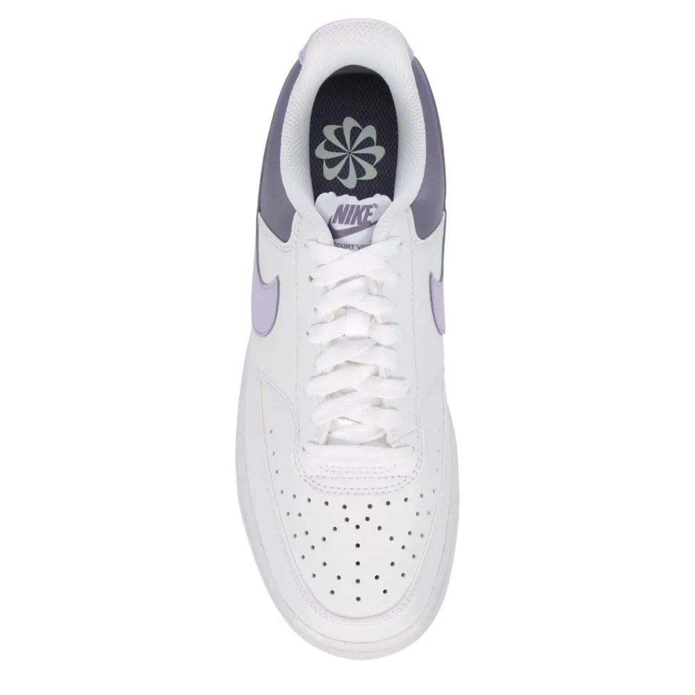 NIKE Court Vision Low Women's Sneaker