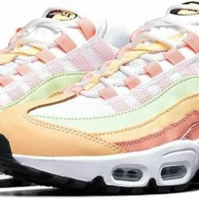 Nike Women's Multicolor Air Max 95 Shoes CZ5659-600 (No Lid)