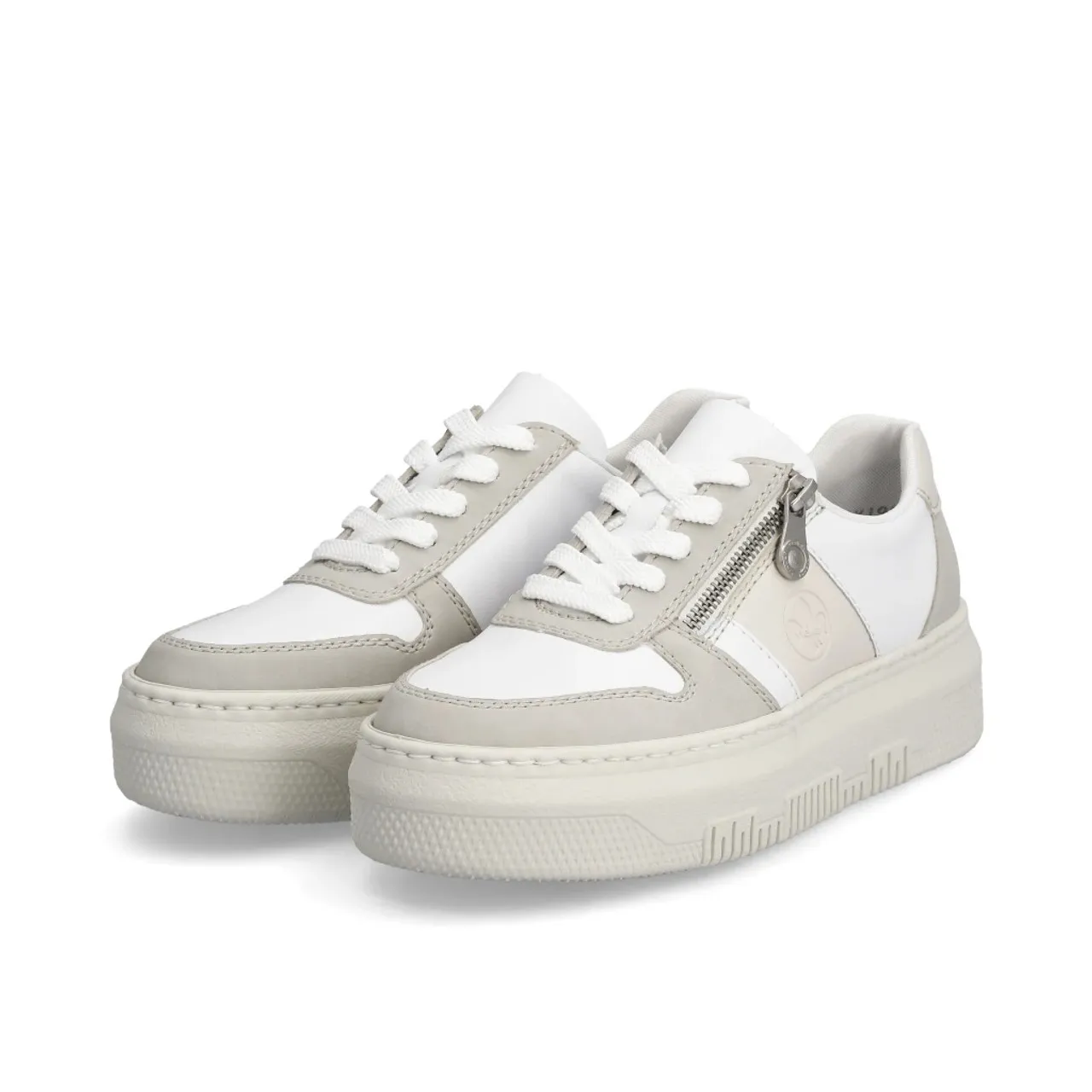 Women's Low Lace-Up Motion Access Sneaker