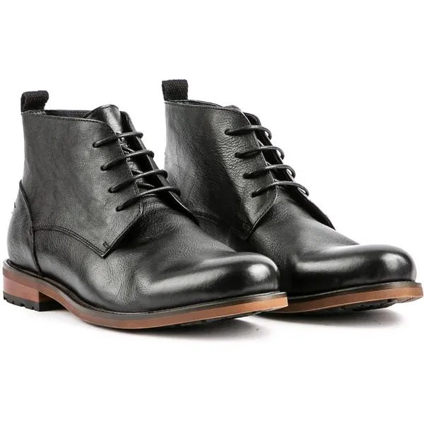 Crafted Chukka Boots