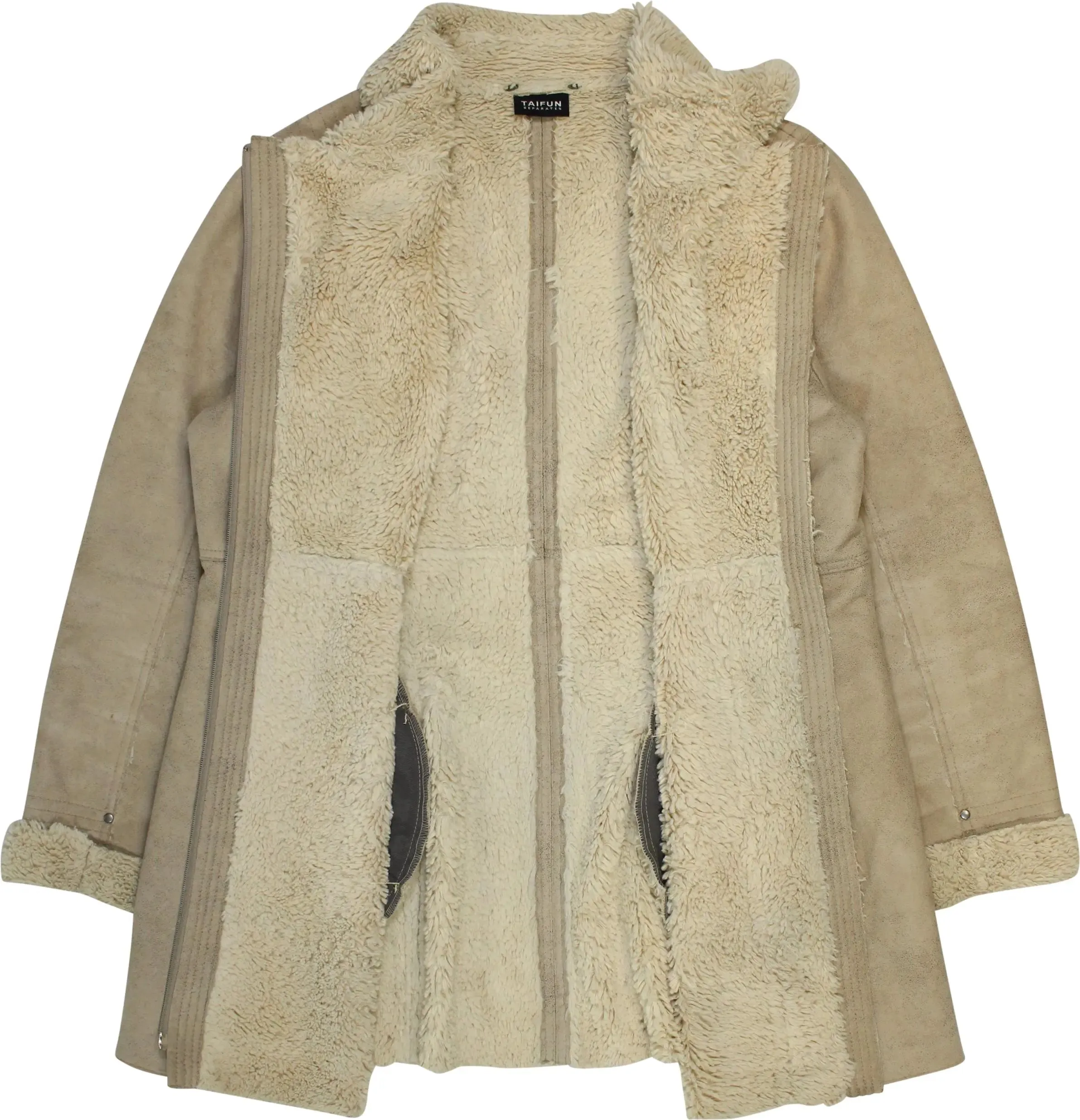 Taifun Faux Lammy Coat | ThriftTale